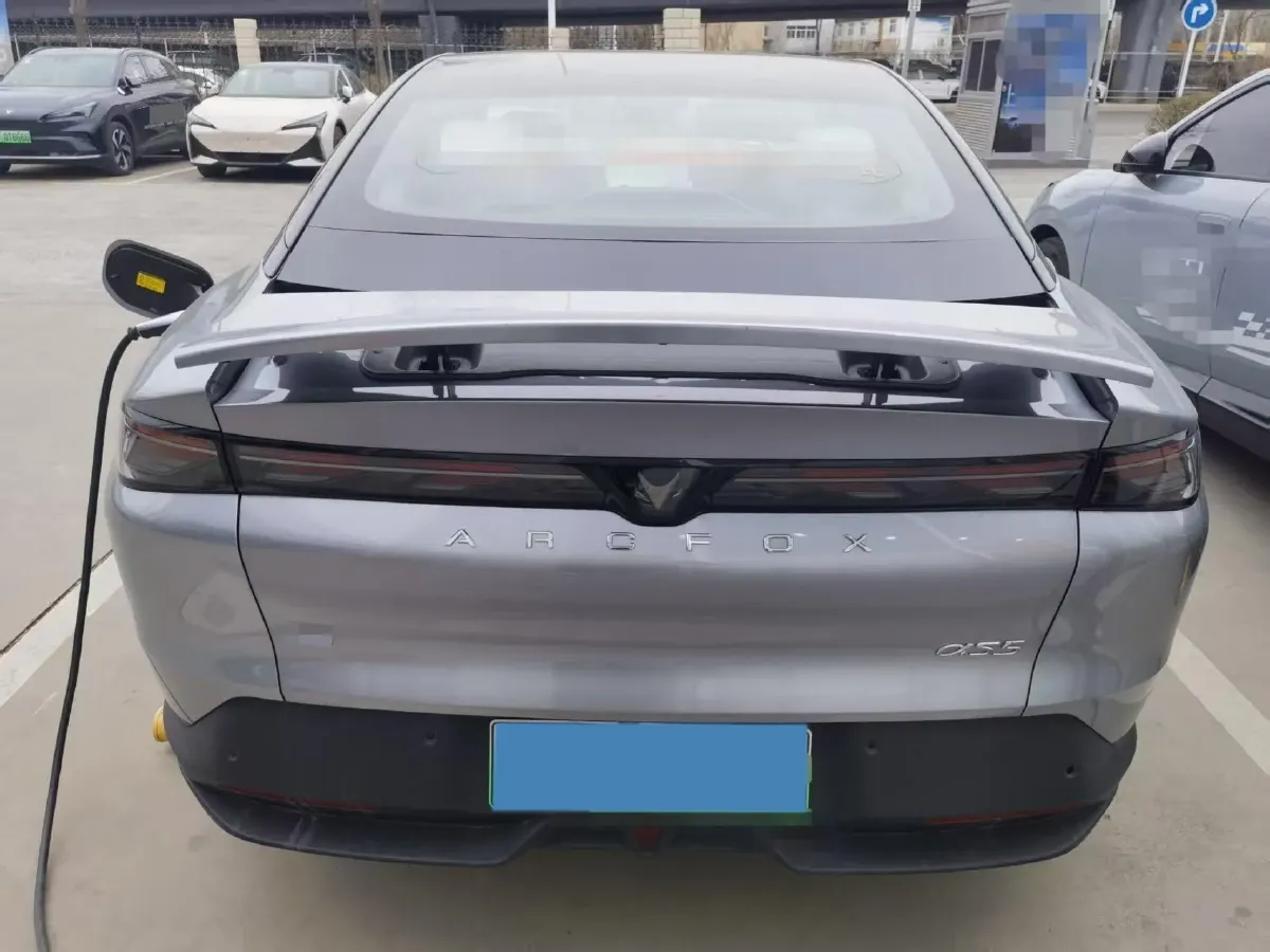 2025 ARCFOX αS5 BEV,autocango,china used car exporter,china ev exporter,chinese used car exporter,chinese used ev exporter