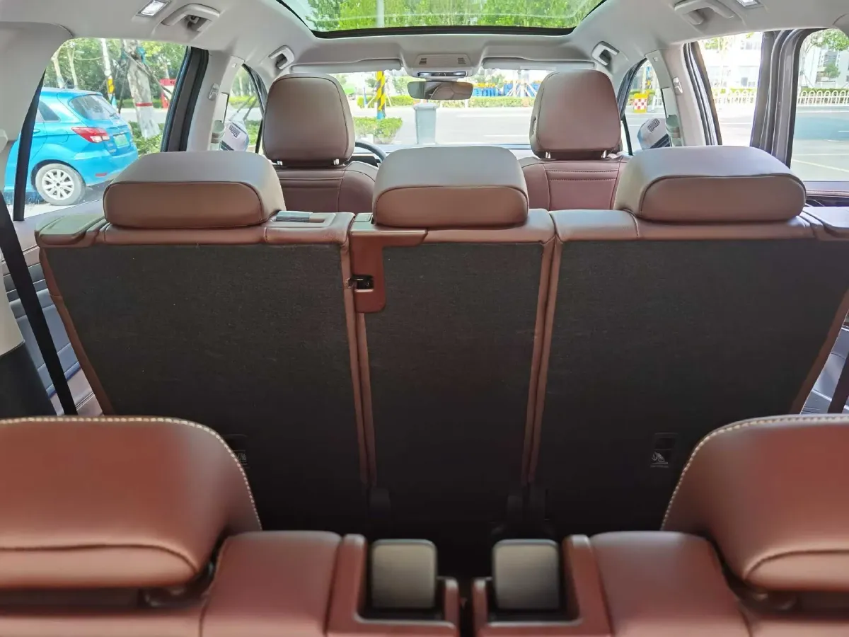 2022 Volkswagen ID.6 X BEV 83.4KWH,autocango,china used car exporter,china ev exporter,chinese used car exporter,chinese used ev exporter