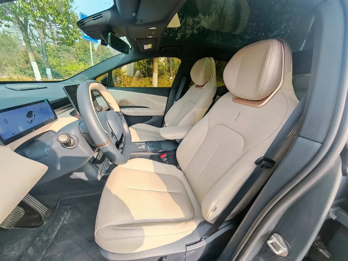 2025 Jetour Freeman 1.5T 184HP L4 7DCT,autocango,china used car exporter,china ev exporter,chinese used car exporter,chinese used ev exporter