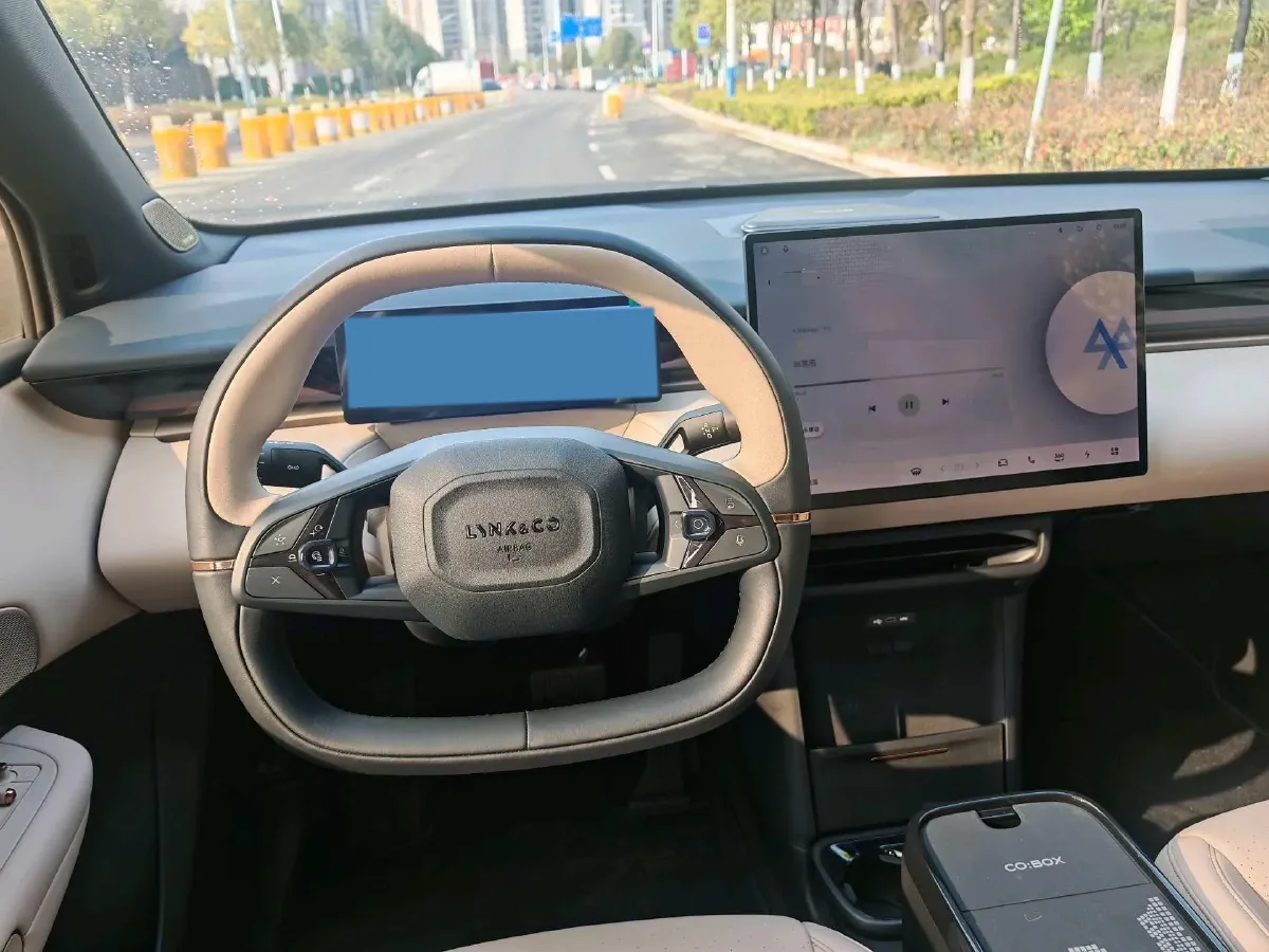 2025 Jetour Freeman 1.5T 184HP L4 7DCT,autocango,china used car exporter,china ev exporter,chinese used car exporter,chinese used ev exporter