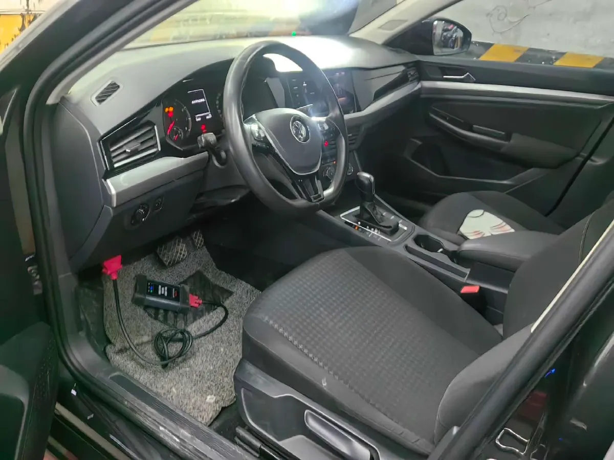 2021 Volkswagen Bora 1.5L 113HP L4 6AT,autocango,china used car exporter,china ev exporter,chinese used car exporter,chinese used ev exporter