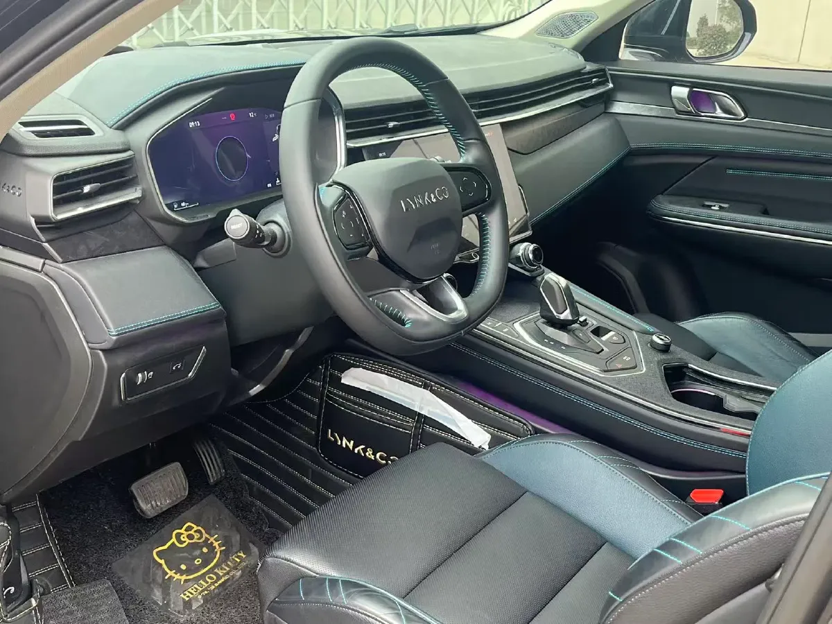 2020 LYNK&CO 05 2.0T 254HP L4 8AT,autocango,china used car exporter,china ev exporter,chinese used car exporter,chinese used ev exporter