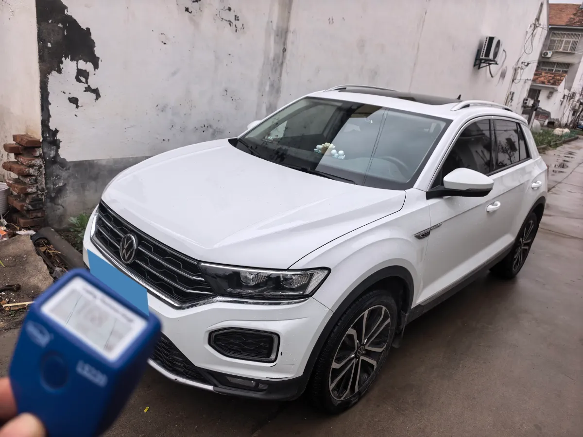 2020 Volkswagen T-Roc 1.4T 150HP L4 7DCT,autocango,china used car exporter,china ev exporter,chinese used car exporter,chinese used ev exporter
