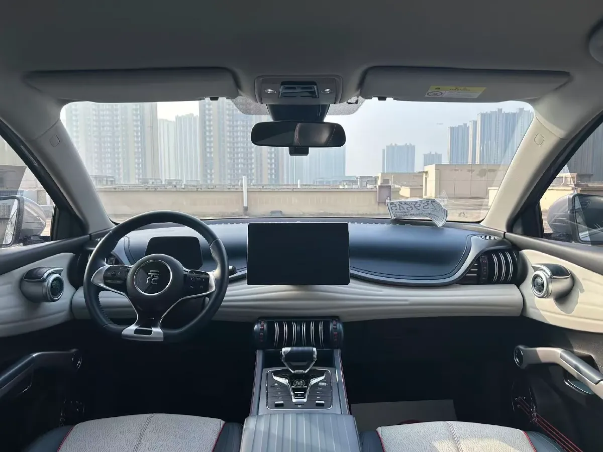 2022 Hycan Z03 BEV 64.23KWH,autocango,china used car exporter,china ev exporter,chinese used car exporter,chinese used ev exporter