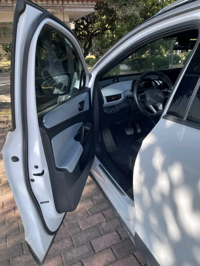 2023 Volkswagen ID.4 X BEV 52.8KWH,autocango,china used car exporter,china ev exporter,chinese used car exporter,chinese used ev exporter