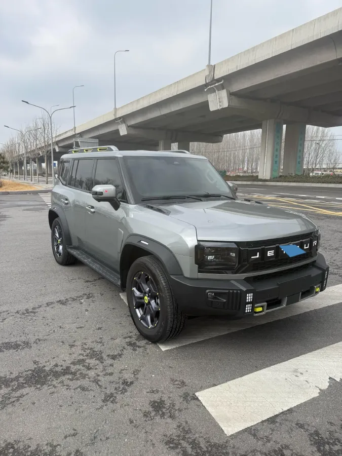 2024 Jetour ShanHai TravellerC-DM 1.5T 156HP L4 3DHT PHEV 26.7KWH,autocango,china used car exporter,china ev exporter,chinese used car exporter,chinese used ev exporter