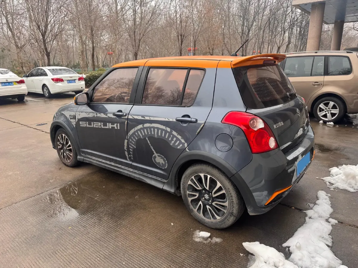 2016 Suzuki Swift 1.5L 103HP L4 4AT,autocango,china used car exporter,china ev exporter,chinese used car exporter,chinese used ev exporter