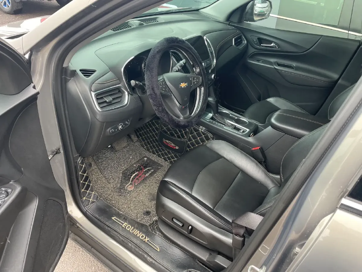 2018 Chevrolet Equinox 1.5T 180HP L4 6AT,autocango,china used car exporter,china ev exporter,chinese used car exporter,chinese used ev exporter