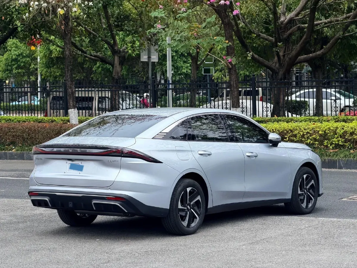 2025 BYD Seal 06 Wagon 1.5L 101HP L4 E-CVT PHEV,autocango,china used car exporter,china ev exporter,chinese used car exporter,chinese used ev exporter