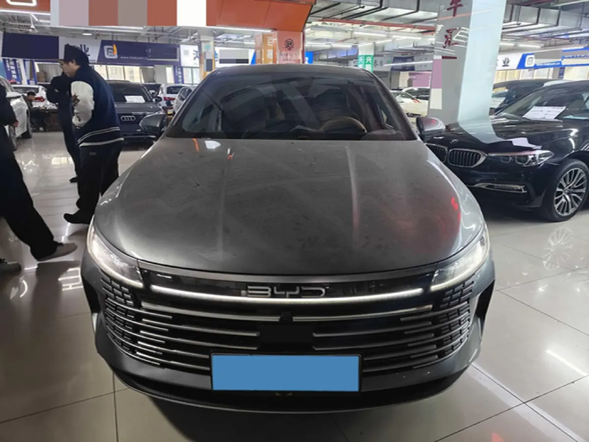 2022 ChangAn Oshan Z6 1.5T 170HP L4 6TCT PHEV 28.4KWH,autocango,china used car exporter,china ev exporter,chinese used car exporter,chinese used ev exporter