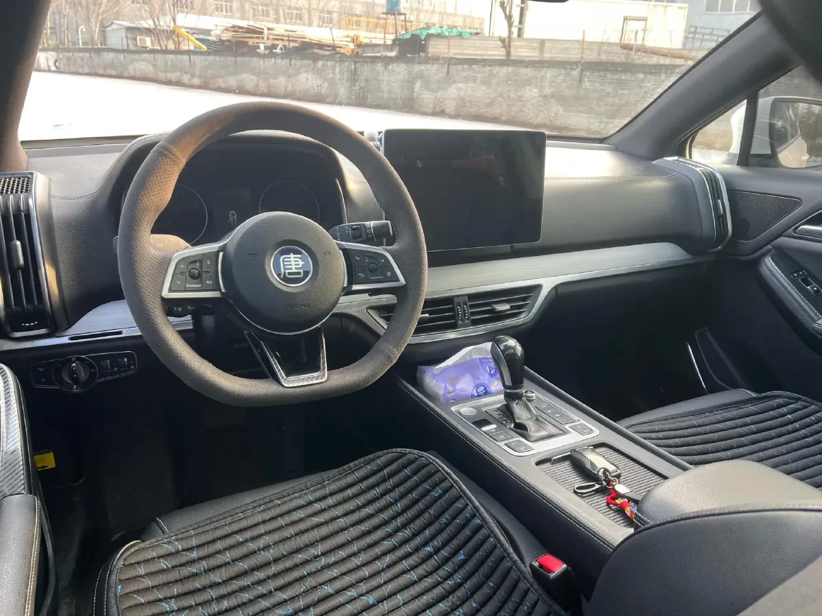 2018 BYD Tang 2.0T 205HP L4 6AT,autocango,china used car exporter,china ev exporter,chinese used car exporter,chinese used ev exporter