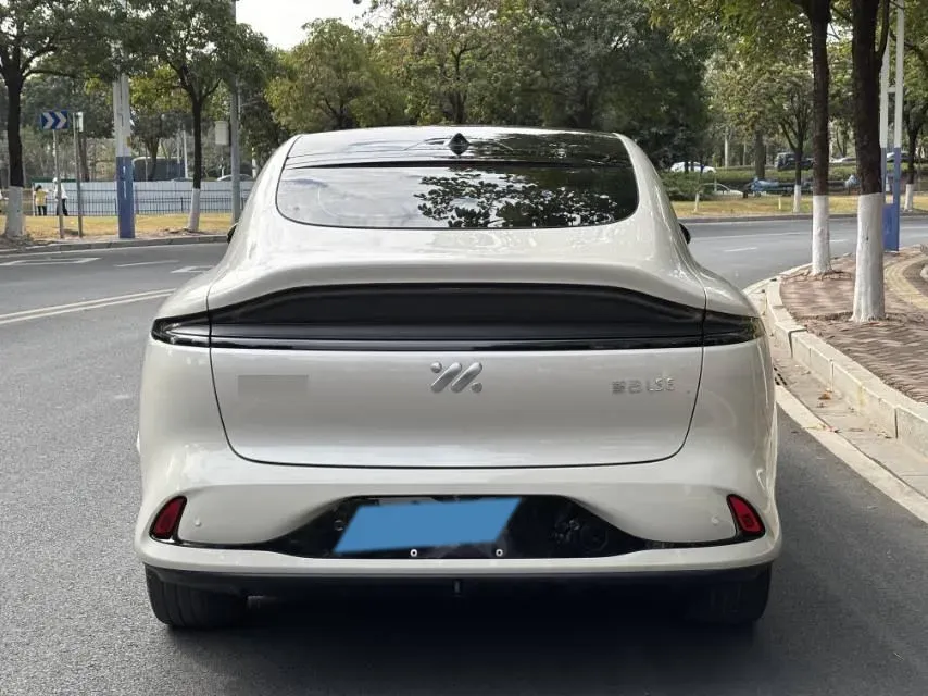 2023 IM LS6 BEV 71KWH,autocango,china used car exporter,china ev exporter,chinese used car exporter,chinese used ev exporter