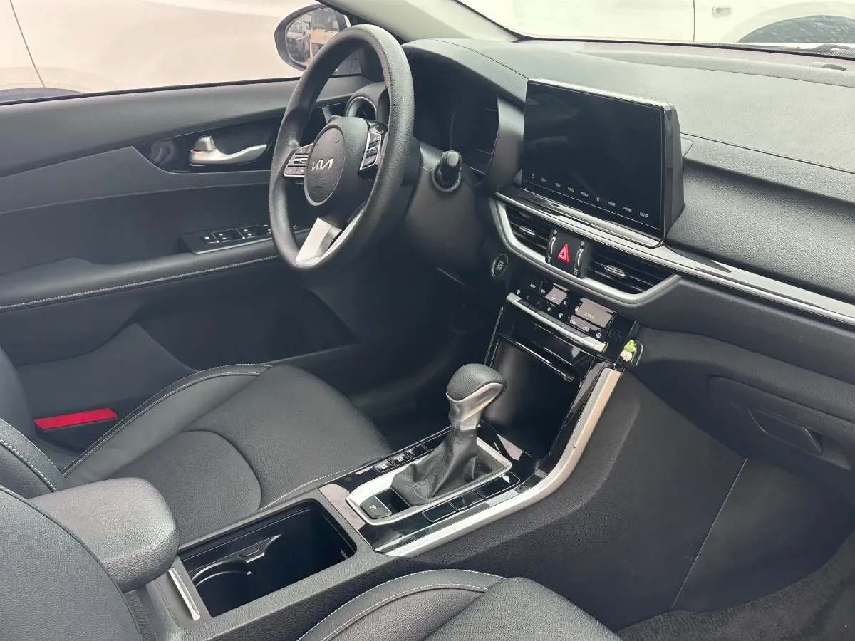 2021 Kia K3 1.5L 115HP L4 CVT,autocango,china used car exporter,china ev exporter,chinese used car exporter,chinese used ev exporter