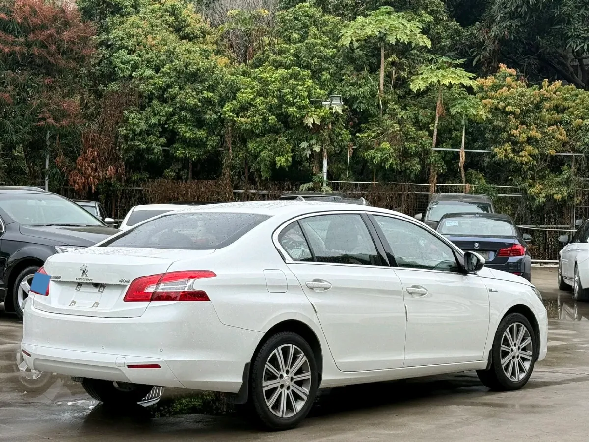 2015 Peugeot 408 1.2T 136HP L3 6AT,autocango,china used car exporter,china ev exporter,chinese used car exporter,chinese used ev exporter