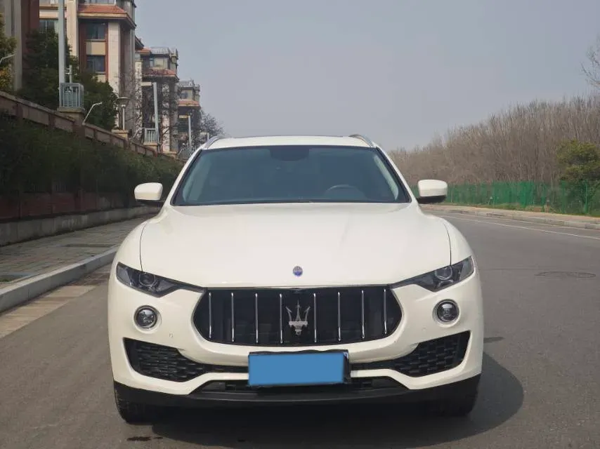 2018 Jaguar XJ 3.0T 340HP V6 8AT,autocango,china used car exporter,china ev exporter,chinese used car exporter,chinese used ev exporter