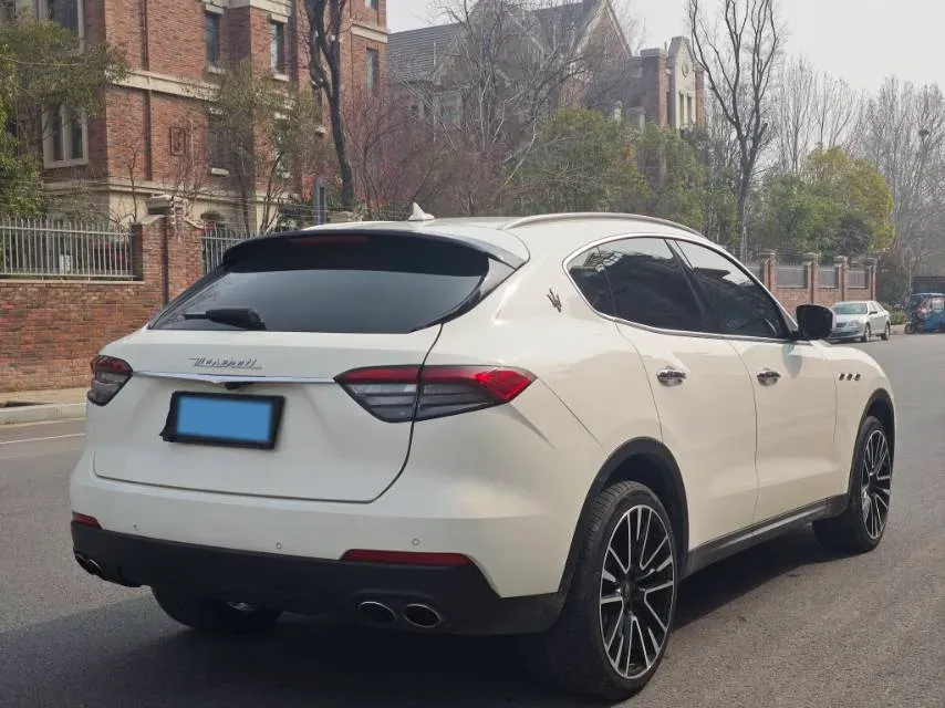 2018 Jaguar XJ 3.0T 340HP V6 8AT,autocango,china used car exporter,china ev exporter,chinese used car exporter,chinese used ev exporter