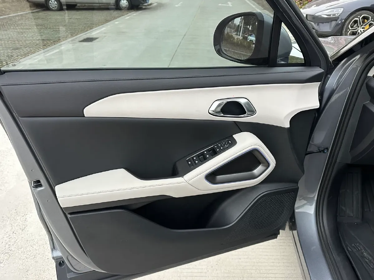 2024 BYD YuanUP BEV 45.12KWH,autocango,china used car exporter,china ev exporter,chinese used car exporter,chinese used ev exporter