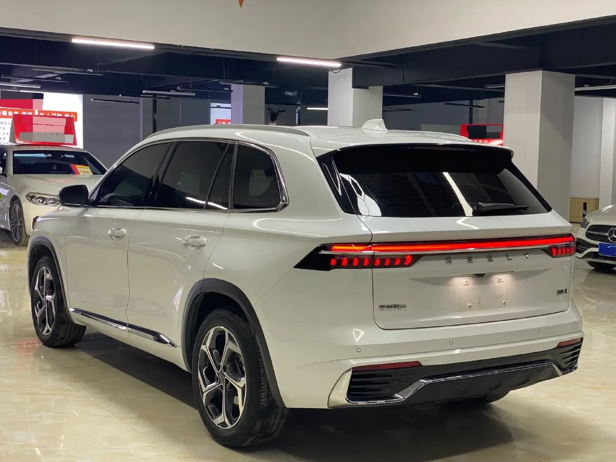 2021 Geely Monjaro 2.0T 218HP L4 7DCT,autocango,china used car exporter,china ev exporter,chinese used car exporter,chinese used ev exporter