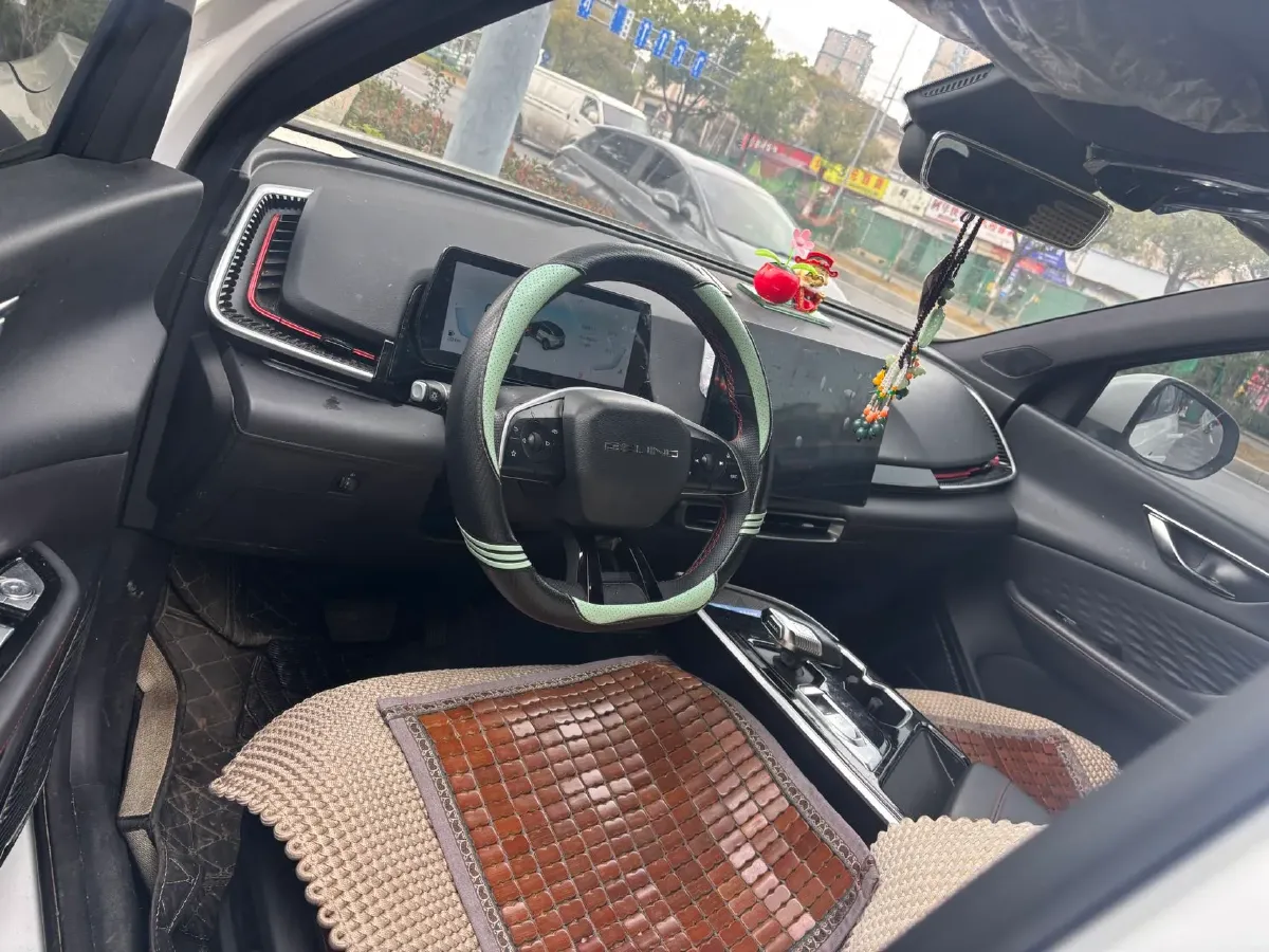 2023 BeiJing Auto Rubik 1.5T 188HP L4 7DCT,autocango,china used car exporter,china ev exporter,chinese used car exporter,chinese used ev exporter