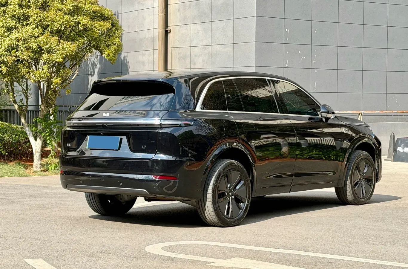 2024 Li L7 Range Extended 154HP REEV 42.8KWH,autocango,china used car exporter,china ev exporter,chinese used car exporter,chinese used ev exporter