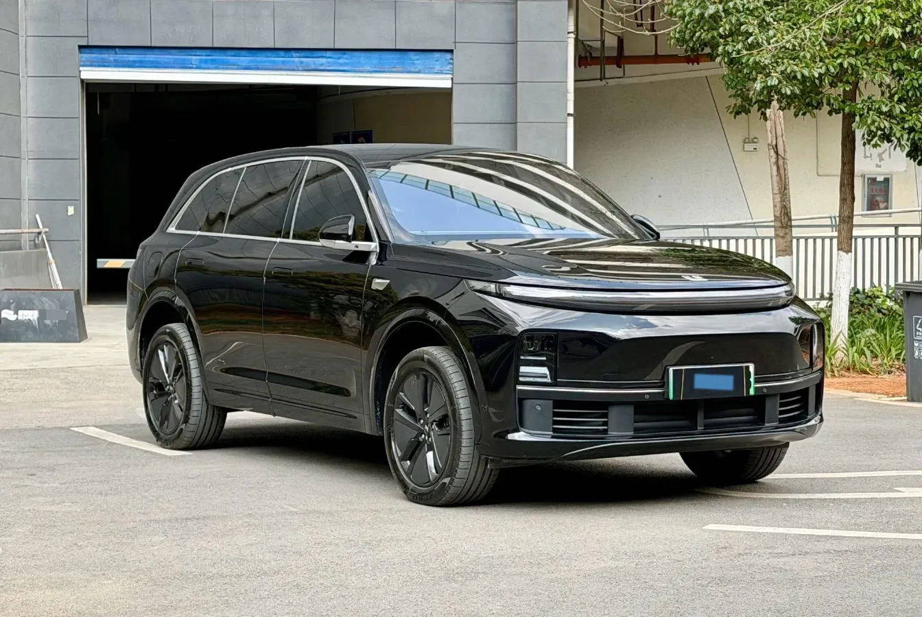 2024 Li L7 Range Extended 154HP REEV 42.8KWH,autocango,china used car exporter,china ev exporter,chinese used car exporter,chinese used ev exporter