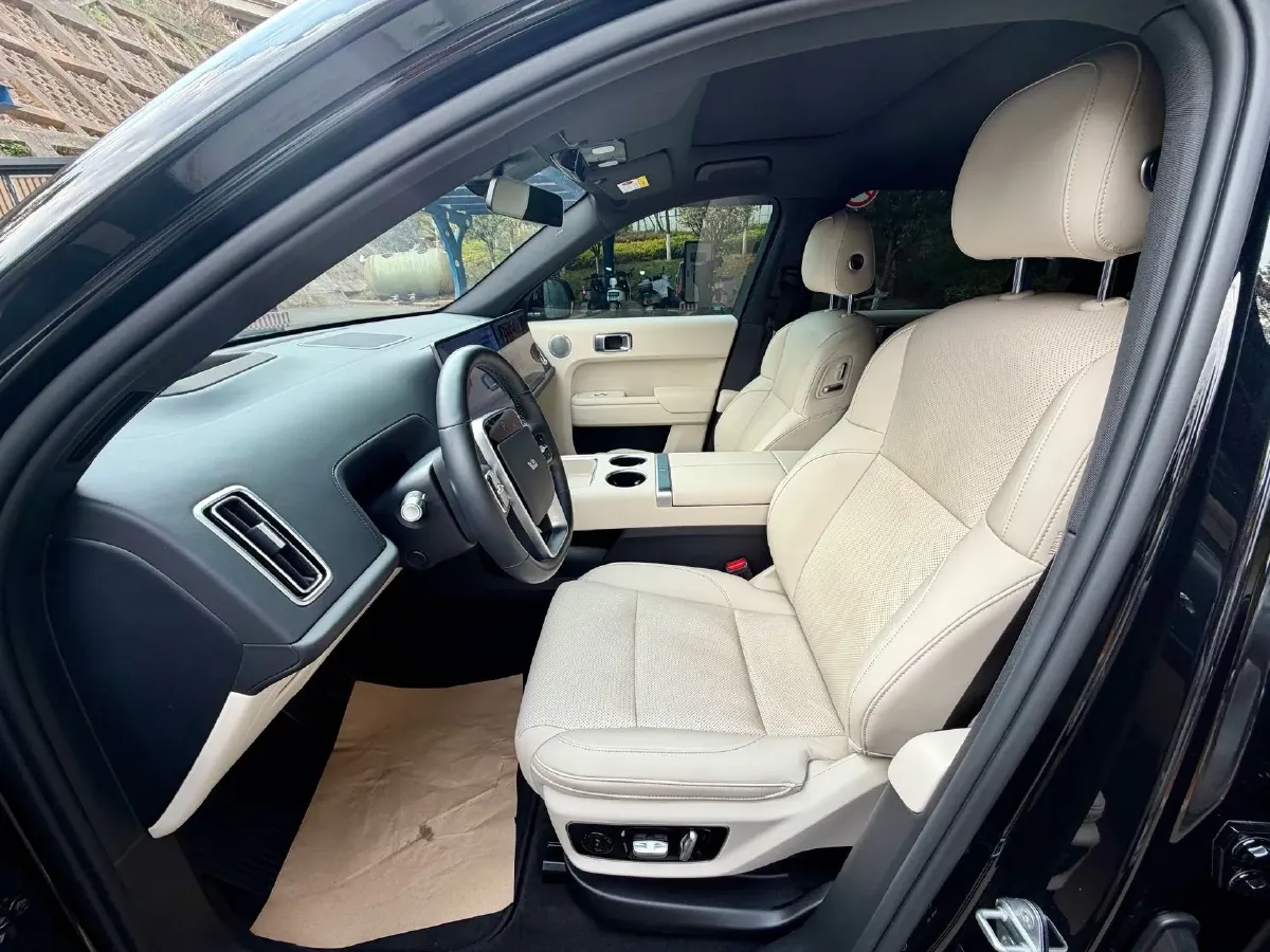 2024 Li L7 Range Extended 154HP REEV 42.8KWH,autocango,china used car exporter,china ev exporter,chinese used car exporter,chinese used ev exporter