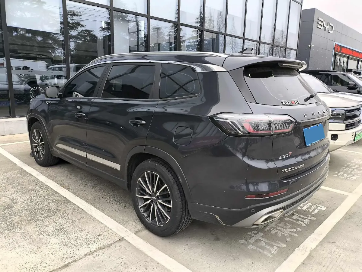 2022 ChangAn CS75 Plus 1.5T 178HP L4 6AT,autocango,china used car exporter,china ev exporter,chinese used car exporter,chinese used ev exporter
