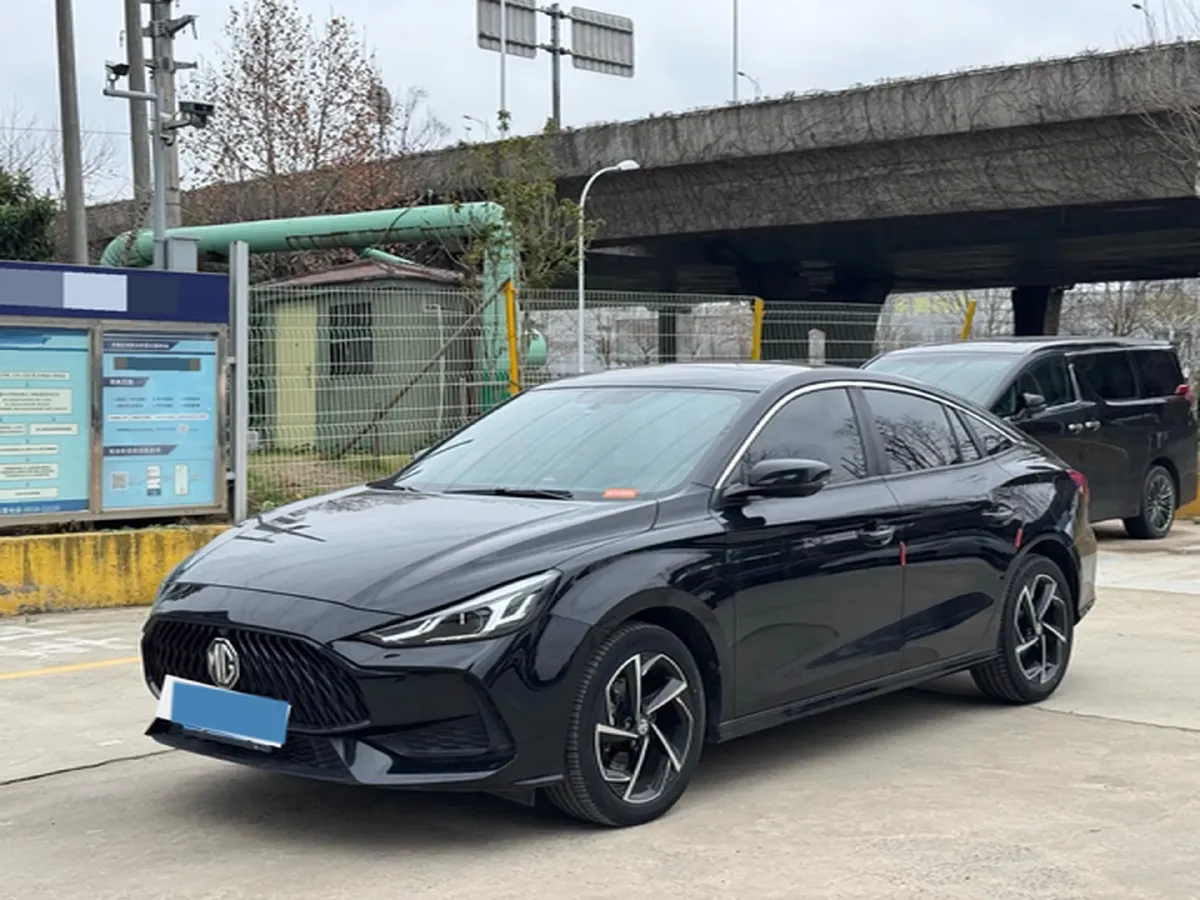 2022 MG 5 1.5T 173HP L4 7DCT,autocango,china used car exporter,china ev exporter,chinese used car exporter,chinese used ev exporter