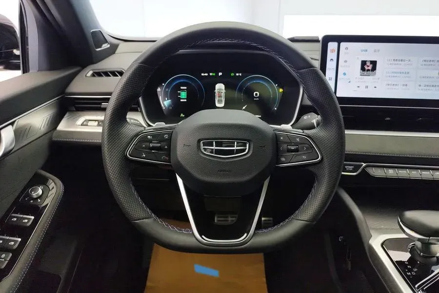 2024 Geely Preface 2.0T 190HP L4 7DCT,autocango,china used car exporter,china ev exporter,chinese used car exporter,chinese used ev exporter