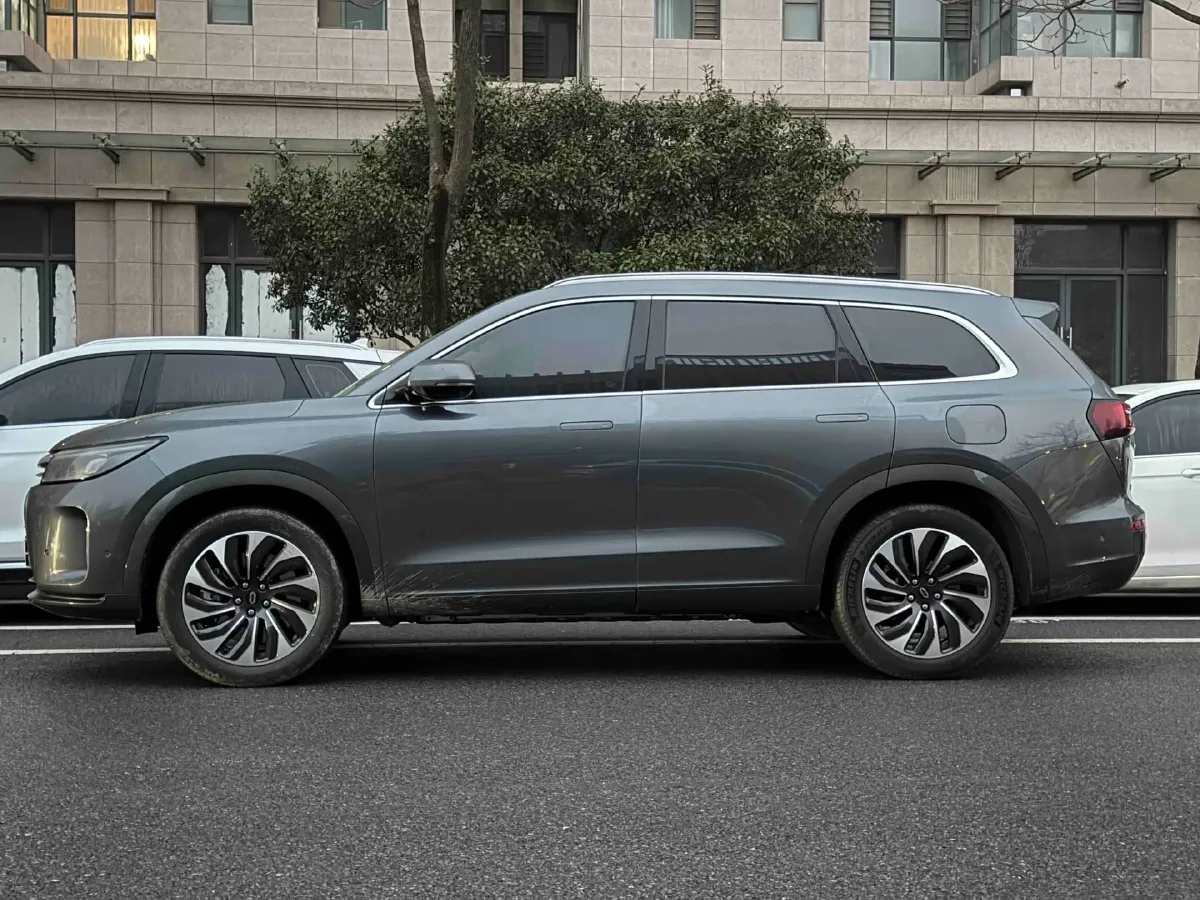 2022 Volvo S60 2.0T 197HP L4 8AT,autocango,china used car exporter,china ev exporter,chinese used car exporter,chinese used ev exporter