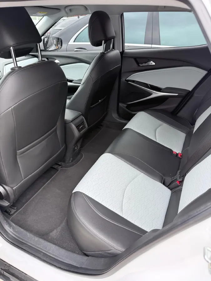 2022 Bestune T99 2.0T 224HP L4 6AT,autocango,china used car exporter,china ev exporter,chinese used car exporter,chinese used ev exporter