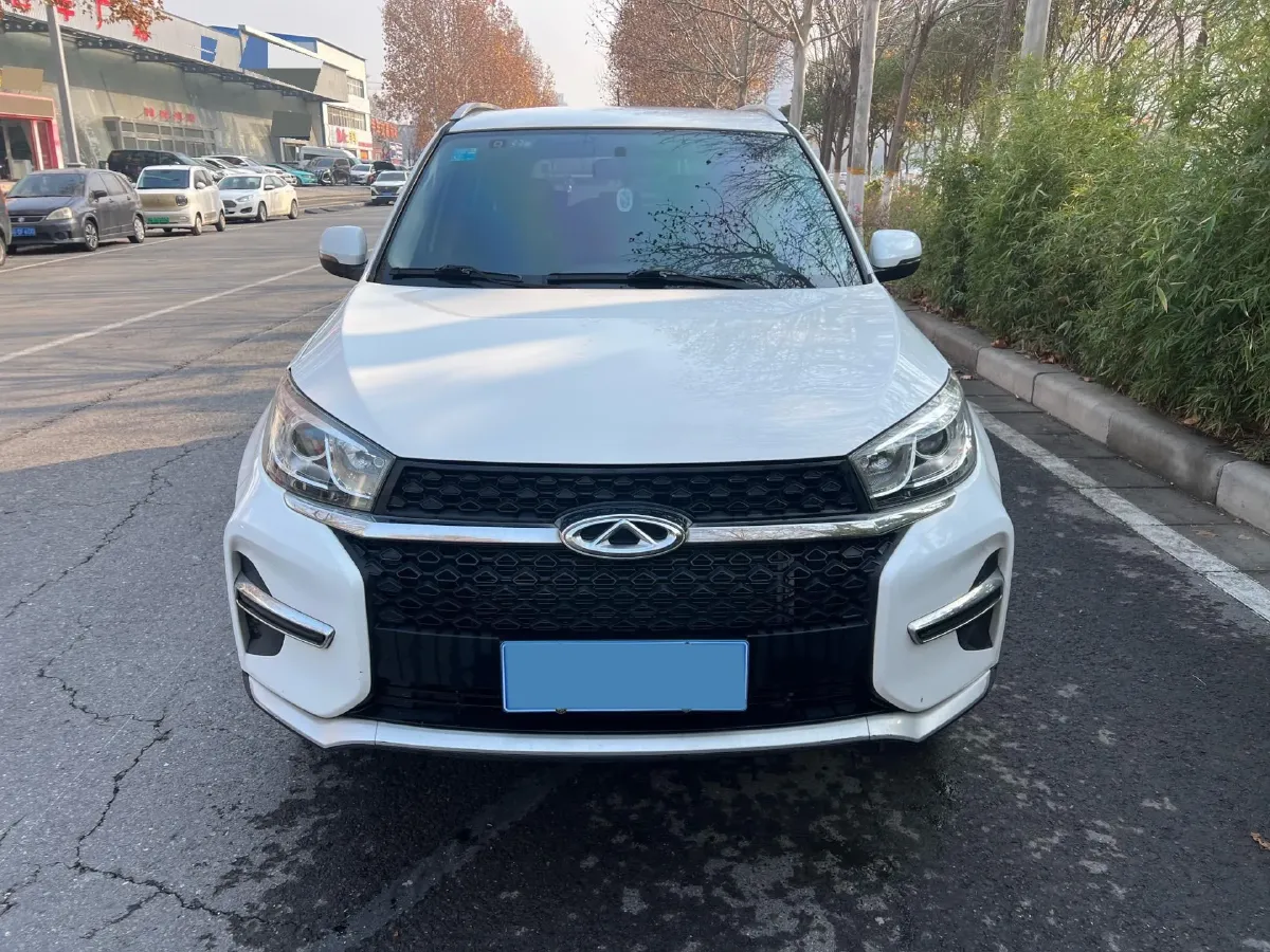 2020 Chery Tiggo 3 1.5L 116HP L4 5MT,autocango,china used car exporter,china ev exporter,chinese used car exporter,chinese used ev exporter
