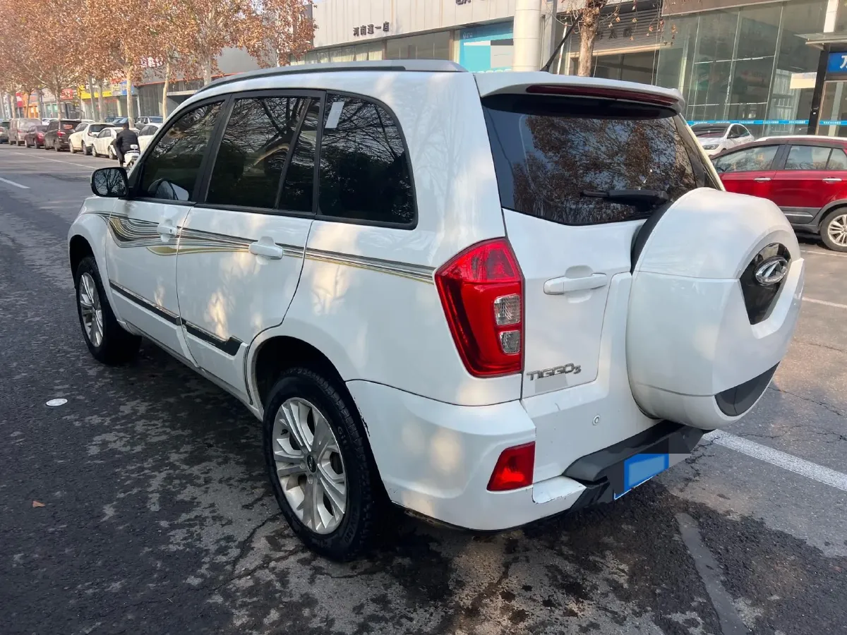 2020 Chery Tiggo 3 1.5L 116HP L4 5MT,autocango,china used car exporter,china ev exporter,chinese used car exporter,chinese used ev exporter