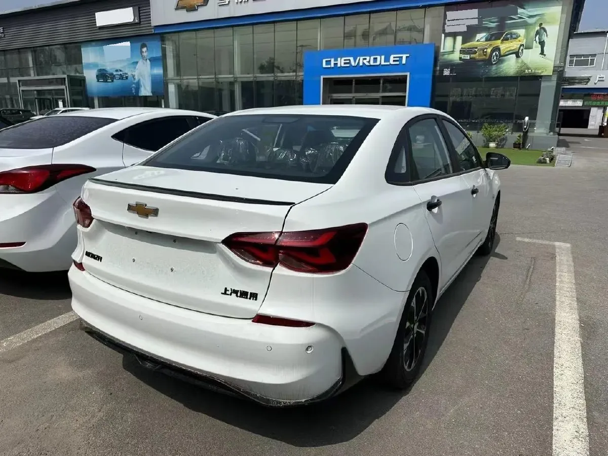 2023 Chevrolet Monza 1.3T 163HP L3 6AT,autocango,china used car exporter,china ev exporter,chinese used car exporter,chinese used ev exporter