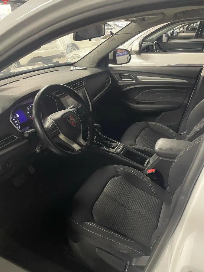 2021 Roewe RX3 1.6L 125HP L4 CVT,autocango,china used car exporter,china ev exporter,chinese used car exporter,chinese used ev exporter