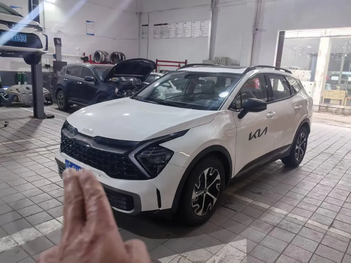 2023 Kia Sportage 1.5T 200HP L4 8AT,autocango,china used car exporter,china ev exporter,chinese used car exporter,chinese used ev exporter