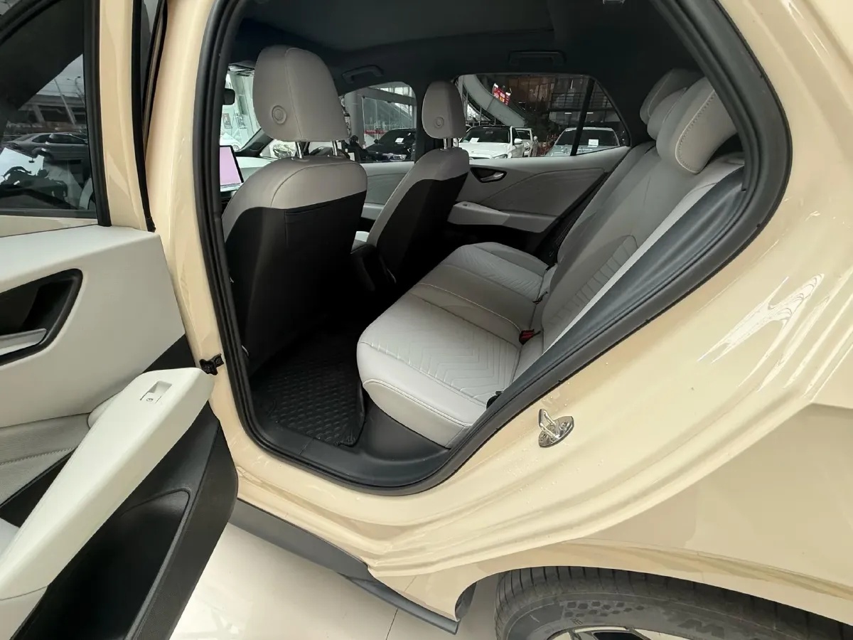 2025 Volkswagen ID.3 BEV 53.6KWH,autocango,china used car exporter,china ev exporter,chinese used car exporter,chinese used ev exporter