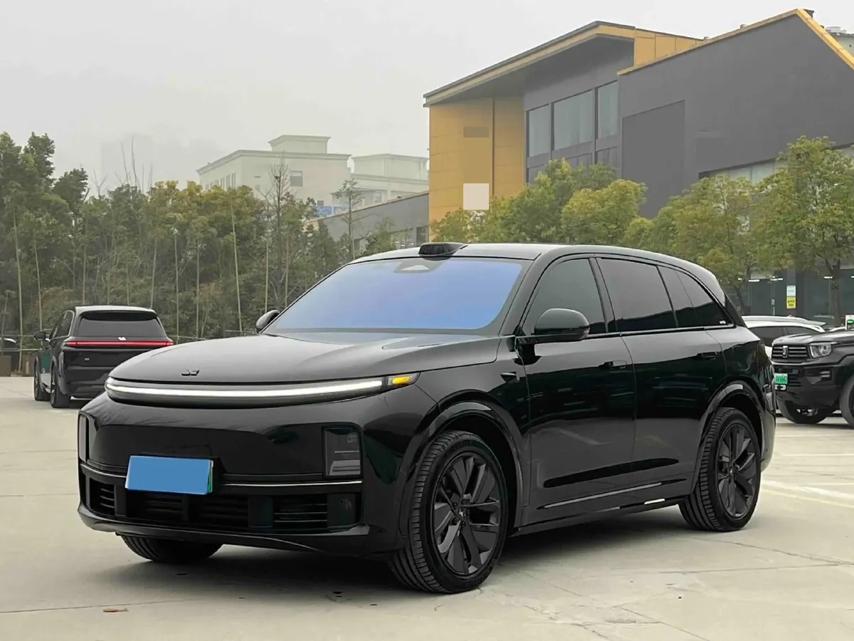 2024 Li L7 Range Extended 154HP REEV 42.8KWH,autocango,china used car exporter,china ev exporter,chinese used car exporter,chinese used ev exporter