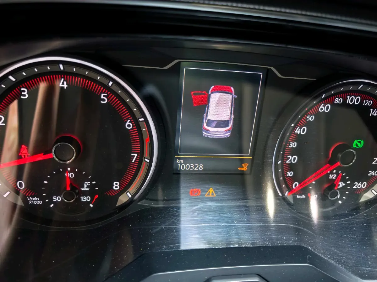 2019 Volkswagen Tayron 2.0T 186HP L4 7DCT,autocango,china used car exporter,china ev exporter,chinese used car exporter,chinese used ev exporter