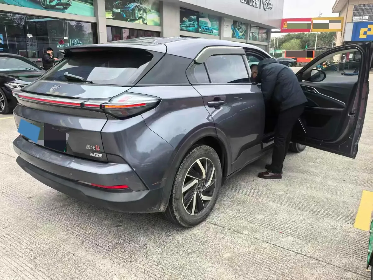2021 Roewe RX5 1.5T 181HP L4 7DCT,autocango,china used car exporter,china ev exporter,chinese used car exporter,chinese used ev exporter