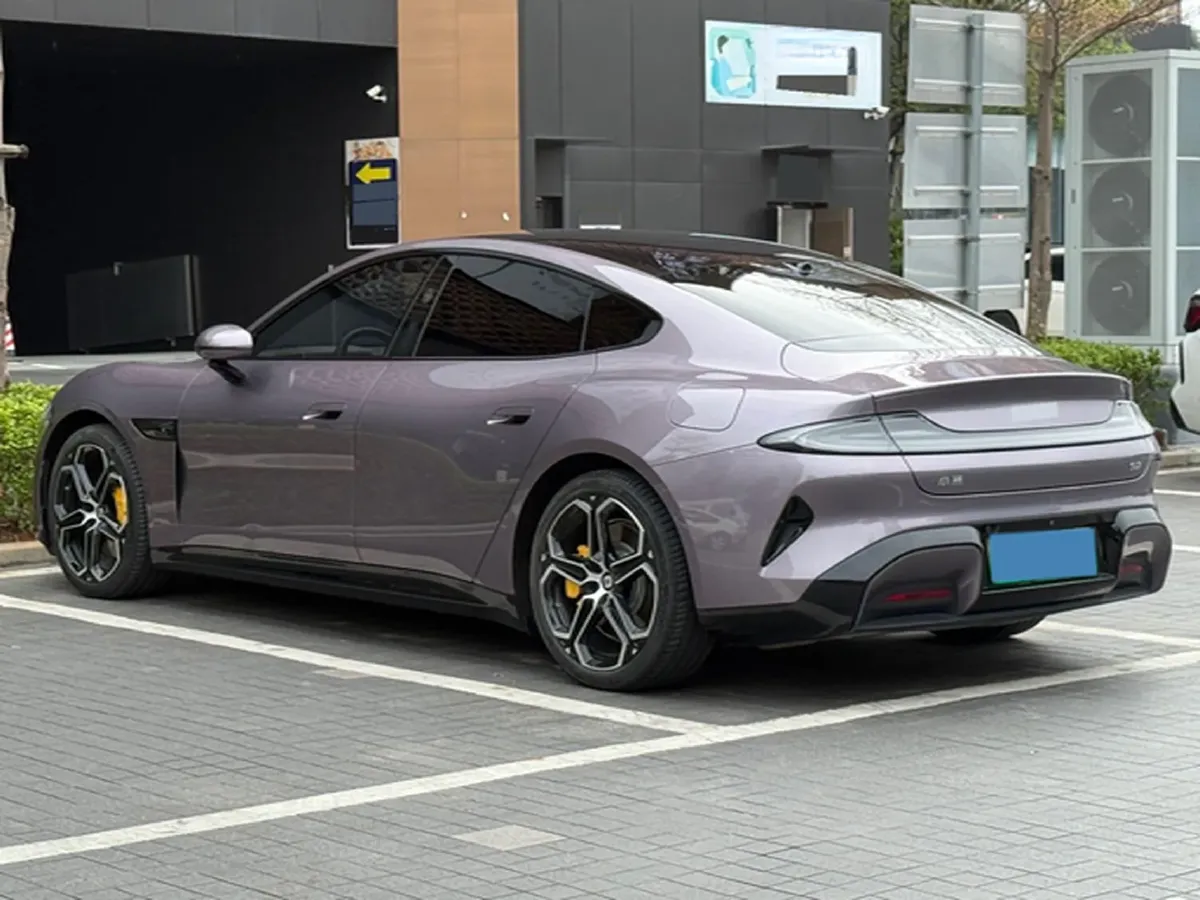 2024 MI SU7 BEV 73.6KWH,autocango,china used car exporter,china ev exporter,chinese used car exporter,chinese used ev exporter