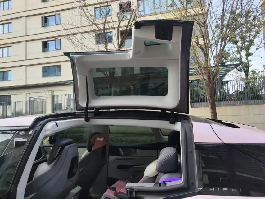 2023 HiPhi Y BEV 76.6KWH,autocango,china used car exporter,china ev exporter,chinese used car exporter,chinese used ev exporter