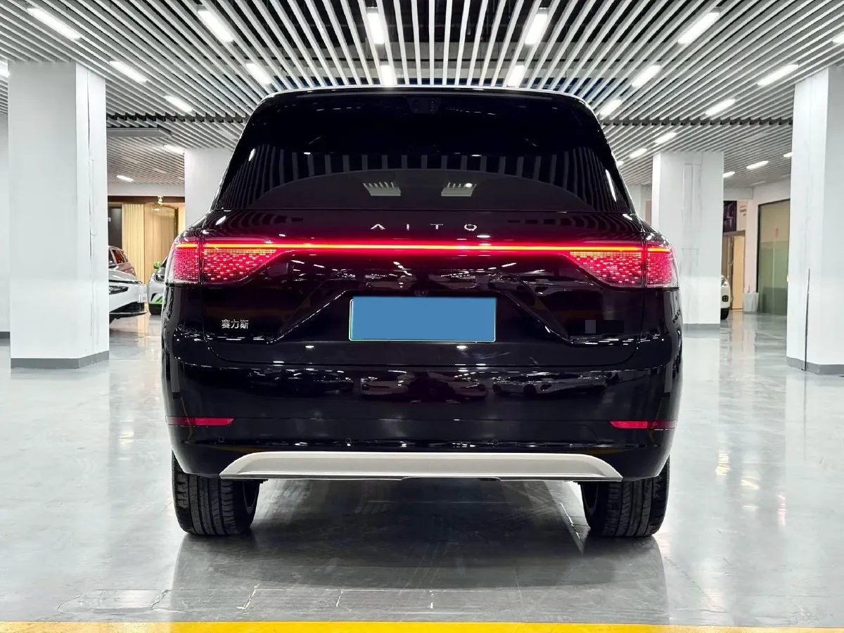 2025 AITO AITO M9 REEV 160HP REEV,autocango,china used car exporter,china ev exporter,chinese used car exporter,chinese used ev exporter