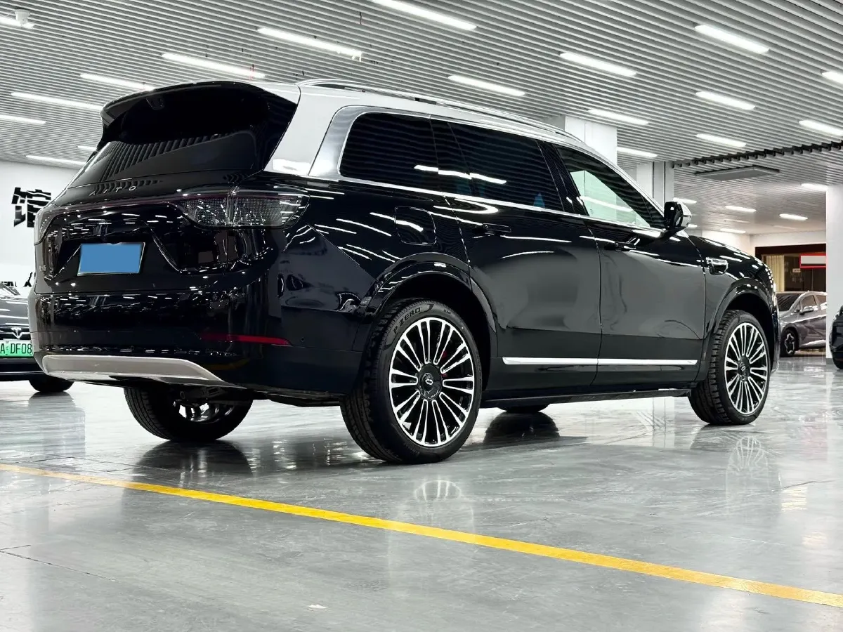 2025 AITO AITO M9 REEV 160HP REEV,autocango,china used car exporter,china ev exporter,chinese used car exporter,chinese used ev exporter