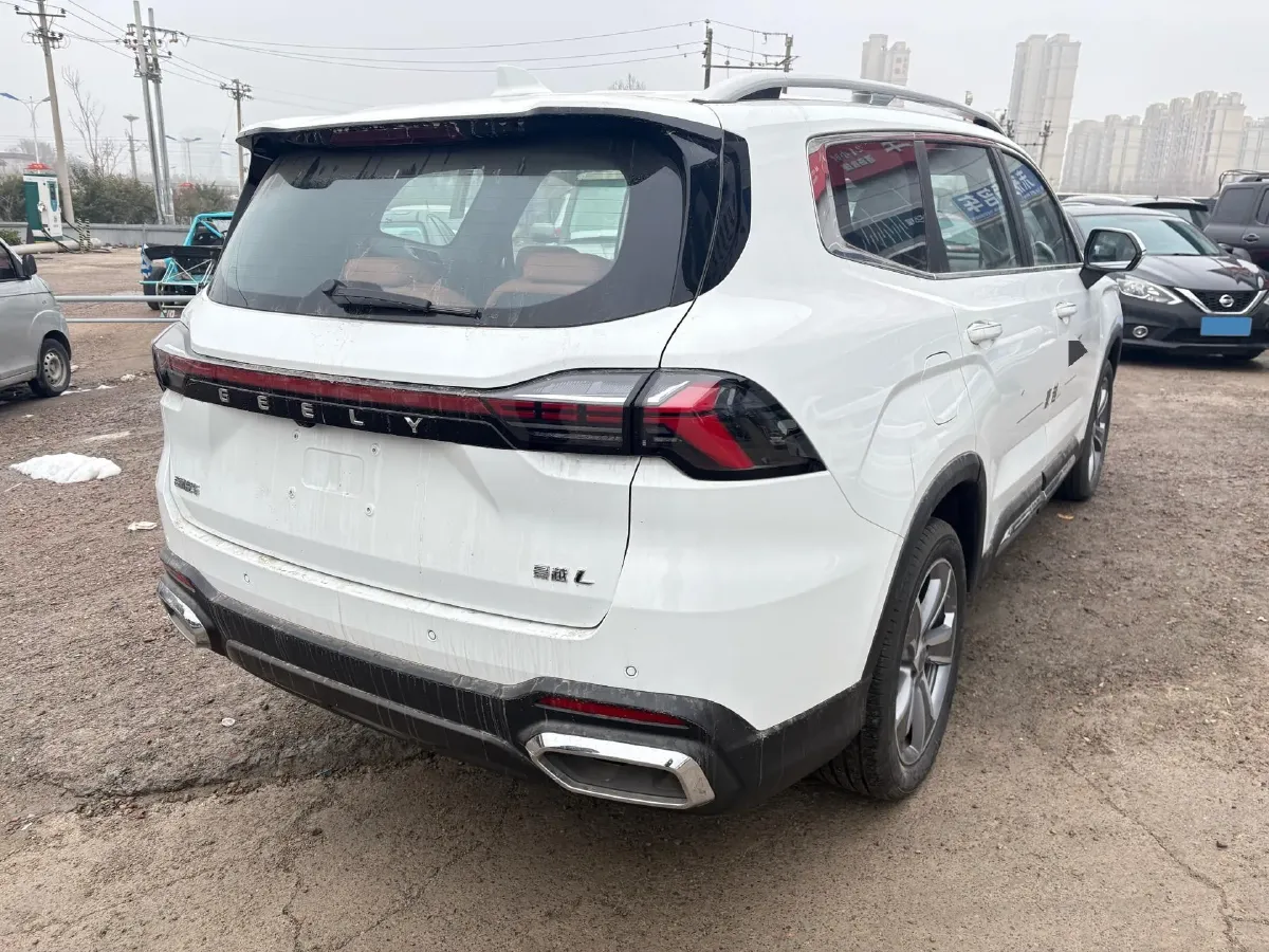 2024 Geely Okavango L 2.0T 218HP L4 7DCT,autocango,china used car exporter,china ev exporter,chinese used car exporter,chinese used ev exporter