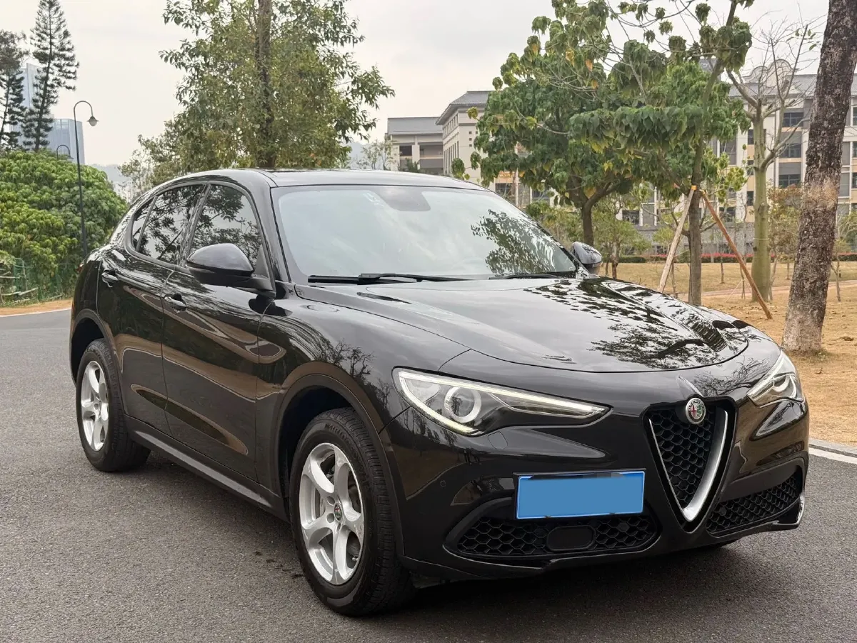 2017 Lexus NX 2.0T 238HP L4 6AT,autocango,china used car exporter,china ev exporter,chinese used car exporter,chinese used ev exporter