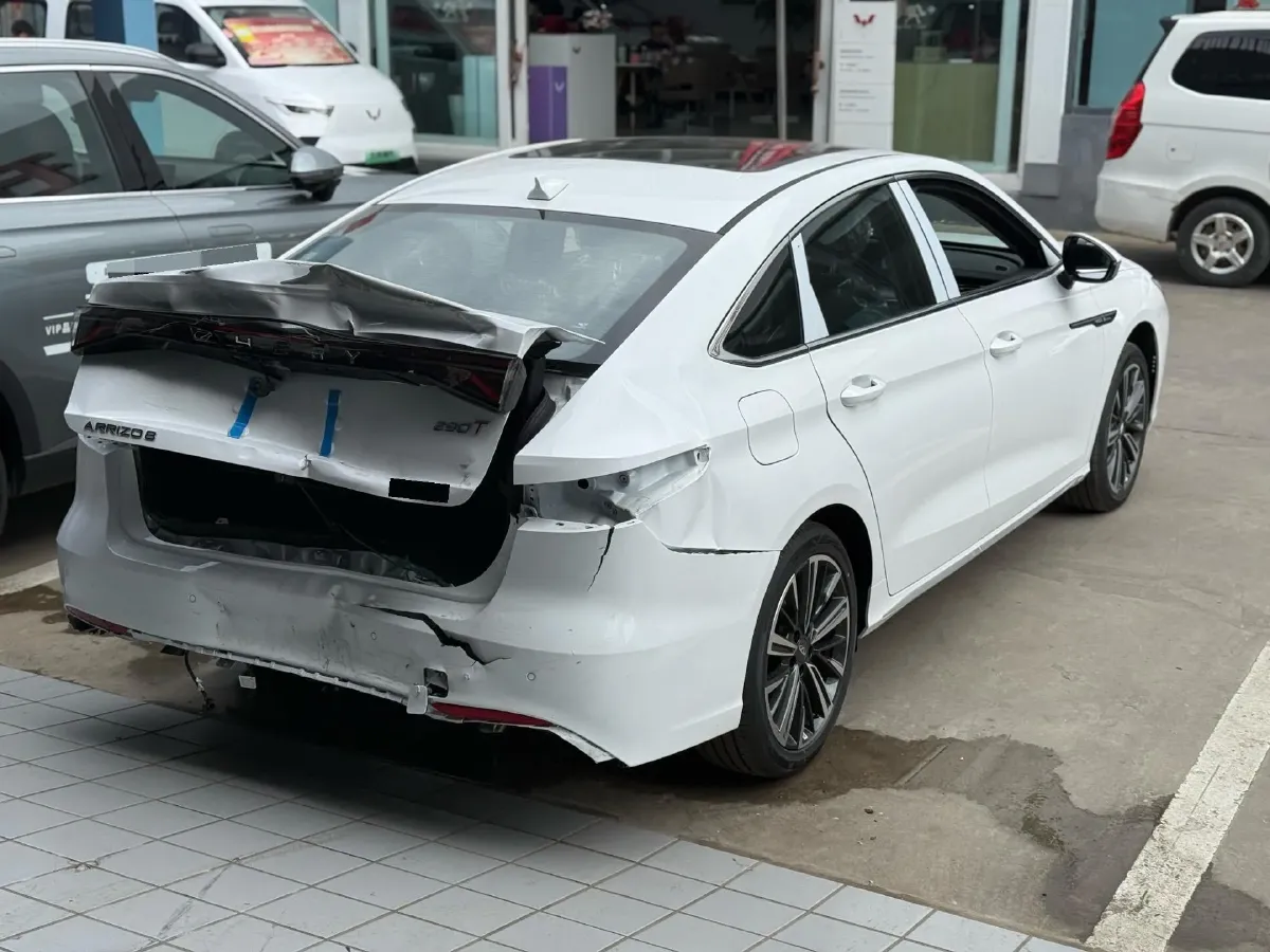 2025 Chery Arrizo 8 Pro 1.6T 197HP L4 7DCT,autocango,china used car exporter,china ev exporter,chinese used car exporter,chinese used ev exporter