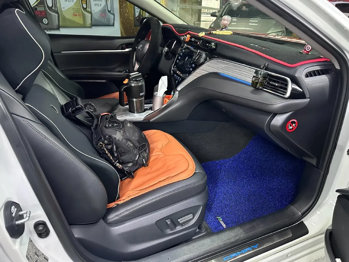 2018 Toyota Camry 2.5L 178HP L4 E-CVT Hybrid,autocango,china used car exporter,china ev exporter,chinese used car exporter,chinese used ev exporter