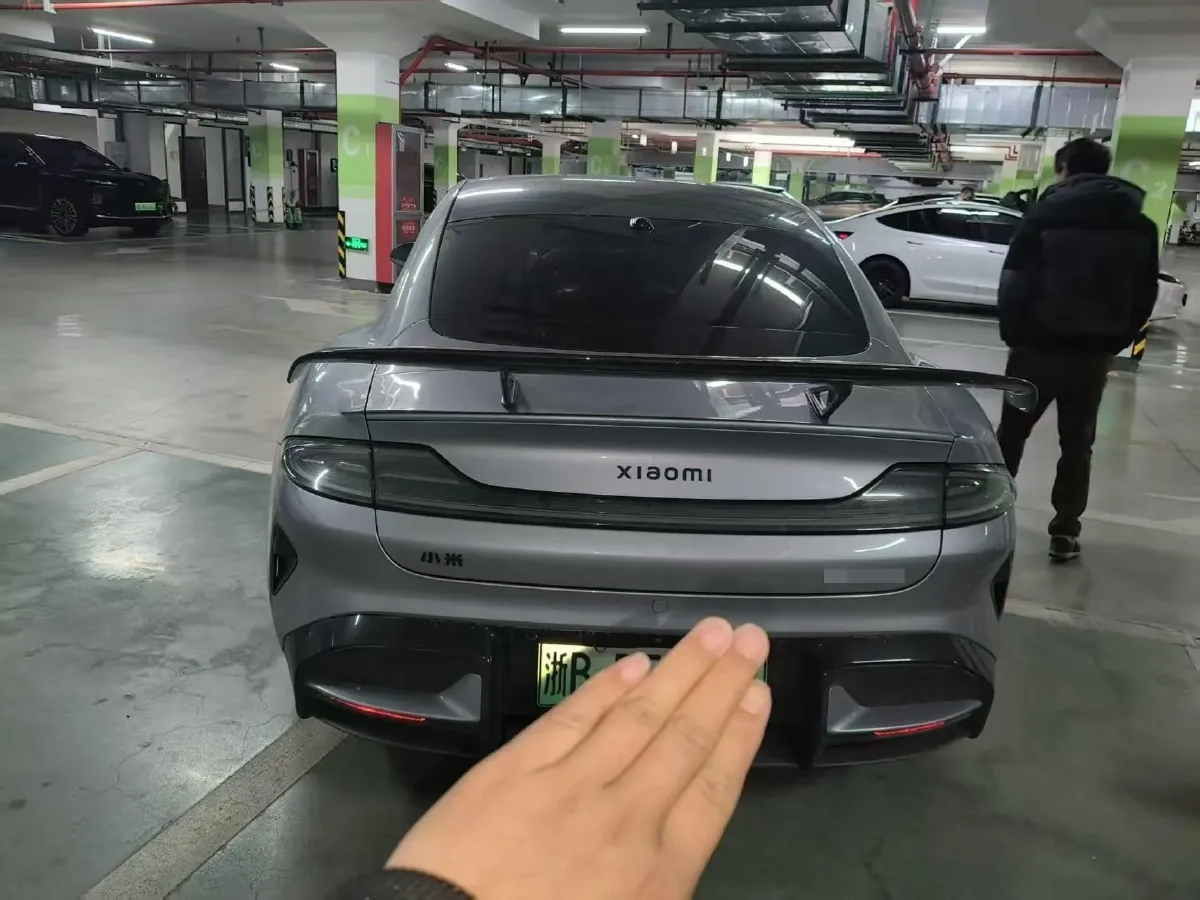 2025 MI SU7 Ultra BEV 93.7KWH,autocango,china used car exporter,china ev exporter,chinese used car exporter,chinese used ev exporter