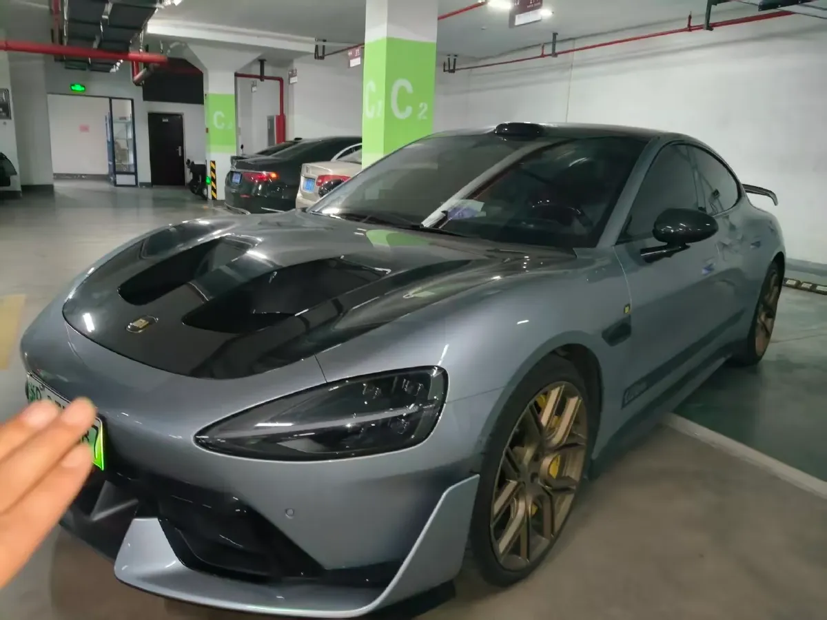 2025 MI SU7 Ultra BEV 93.7KWH,autocango,china used car exporter,china ev exporter,chinese used car exporter,chinese used ev exporter